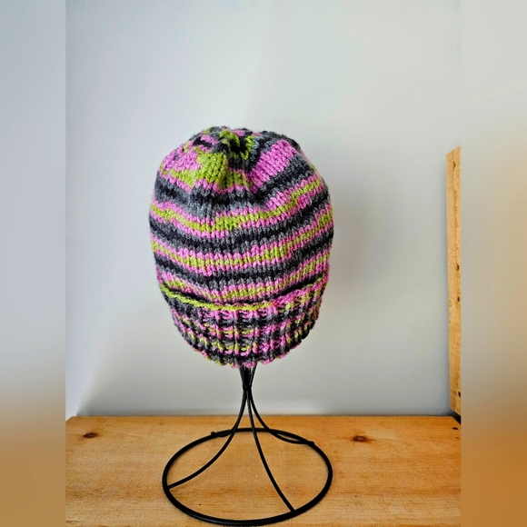 Handknit Winter Hat - Picture 2 of 3